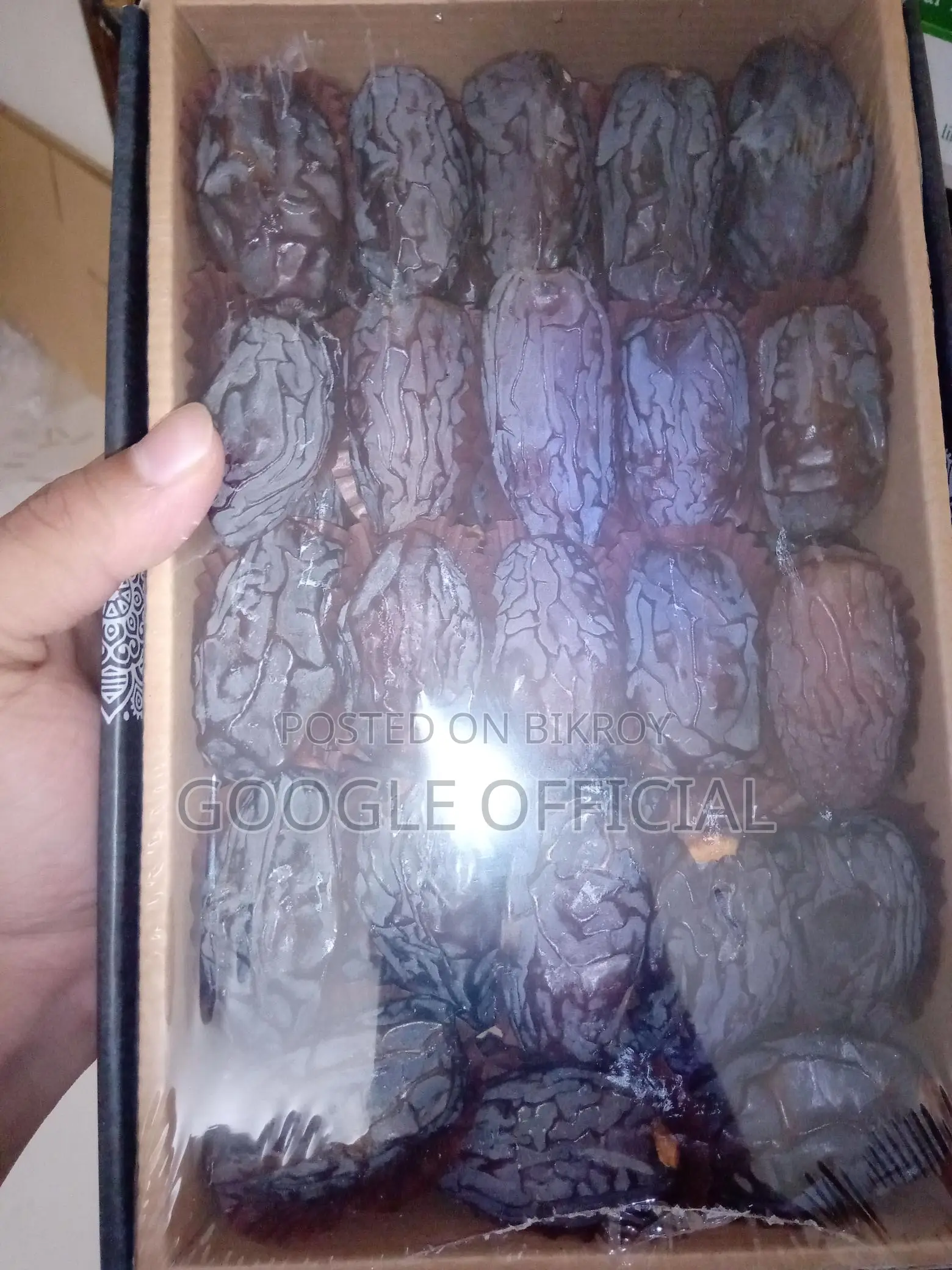 Large Medjool Dates (Chocolate) from Egypt 1kg Pack