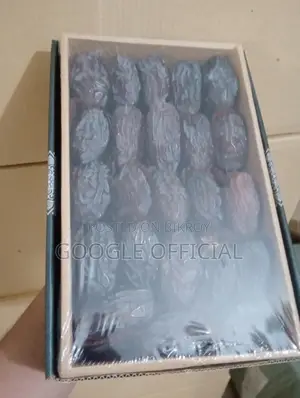 Large Medjool Dates (Chocolate) from Egypt 1kg Pack