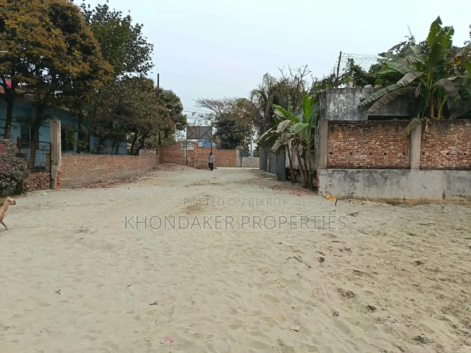 মাস্টারপাড়া শাহী মসজিদ সংলগ্ন ১০.৫ কাঠা পূর্বমুখী G+9 প্রজেক্ট শেয়ার |