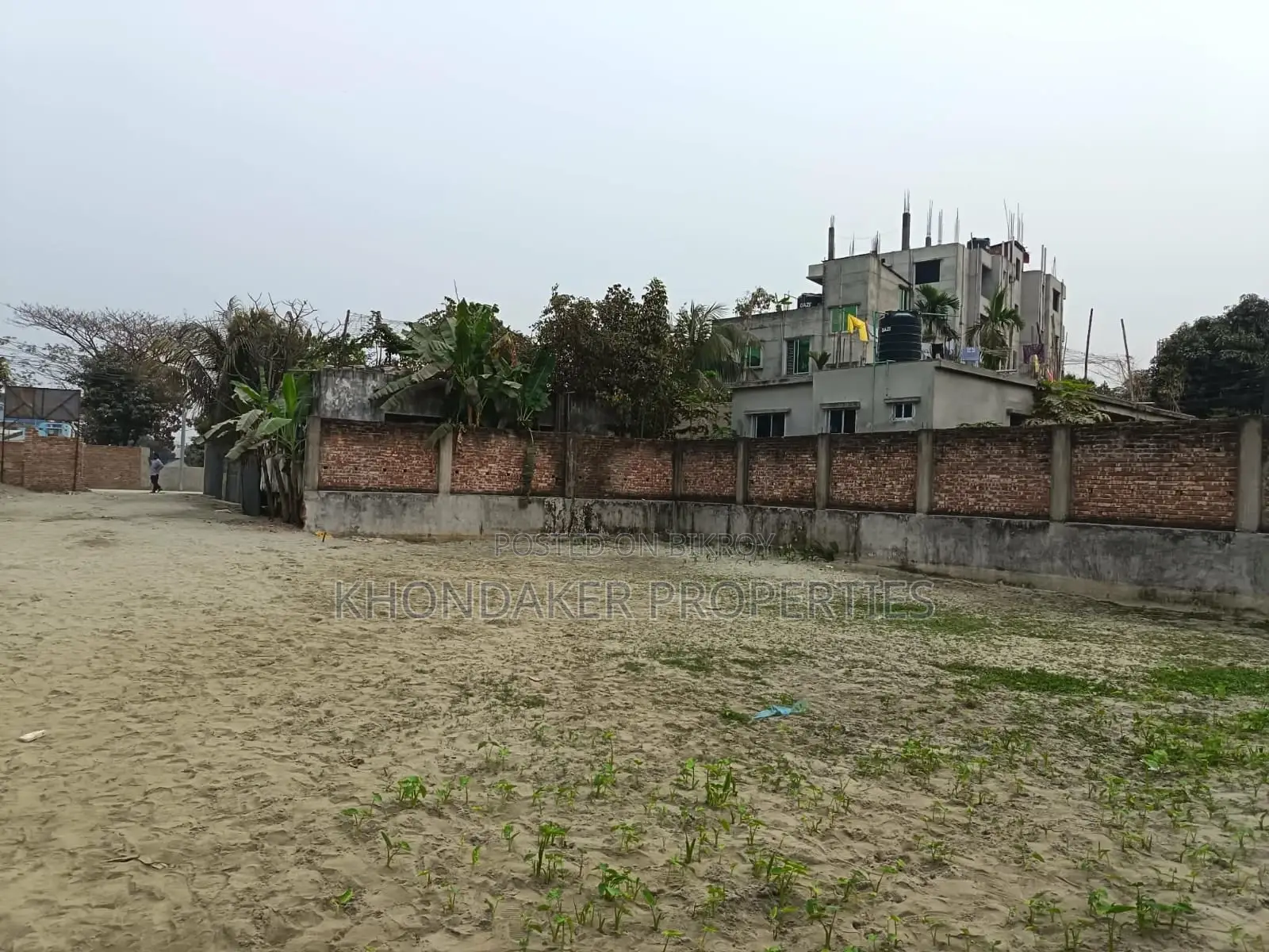 মাস্টারপাড়া শাহী মসজিদ সংলগ্ন ১০.৫ কাঠা পূর্বমুখী G+9 প্রজেক্ট শেয়ার |