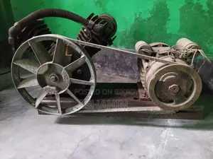 কম্প্রেসার বিক্রয় হবে।