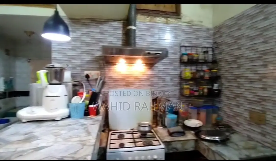 Ready Flat for Sale at Attractive Rate