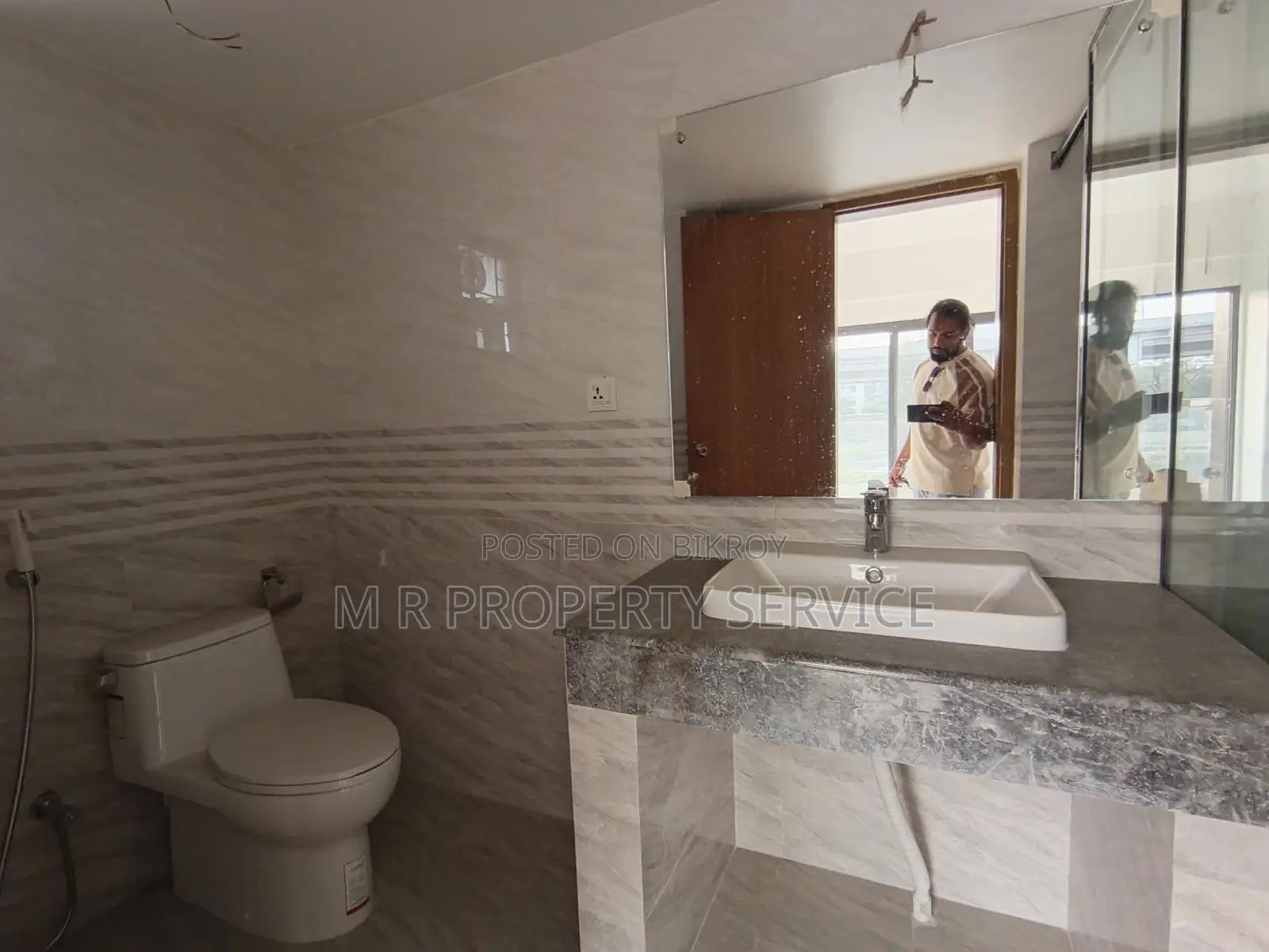 Banani Block-B Exclusive 1600 Sft Office Rent