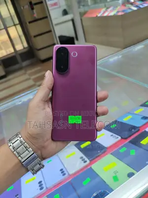 Vivo V60e 8/256 (Used)