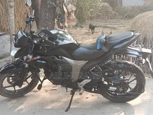 Suzuki Gixxer 2025