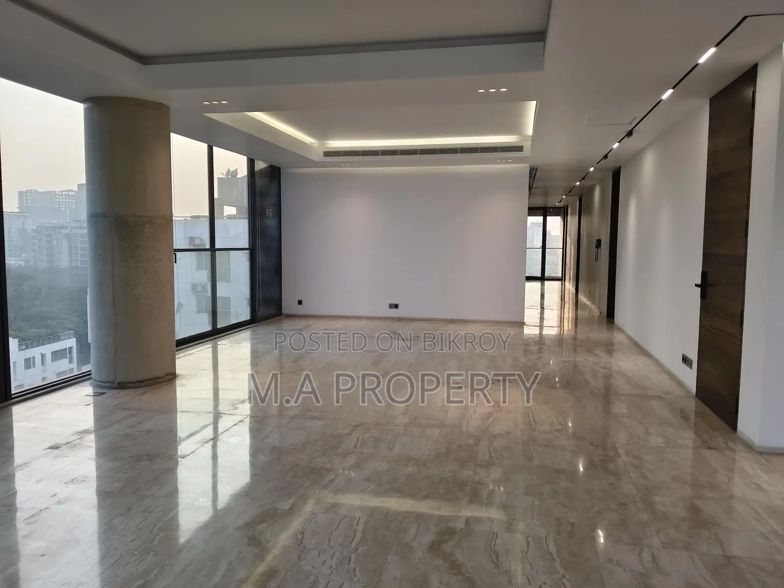 New Apartment Rent 4-Bedroom 6700sqft 2-Carpark