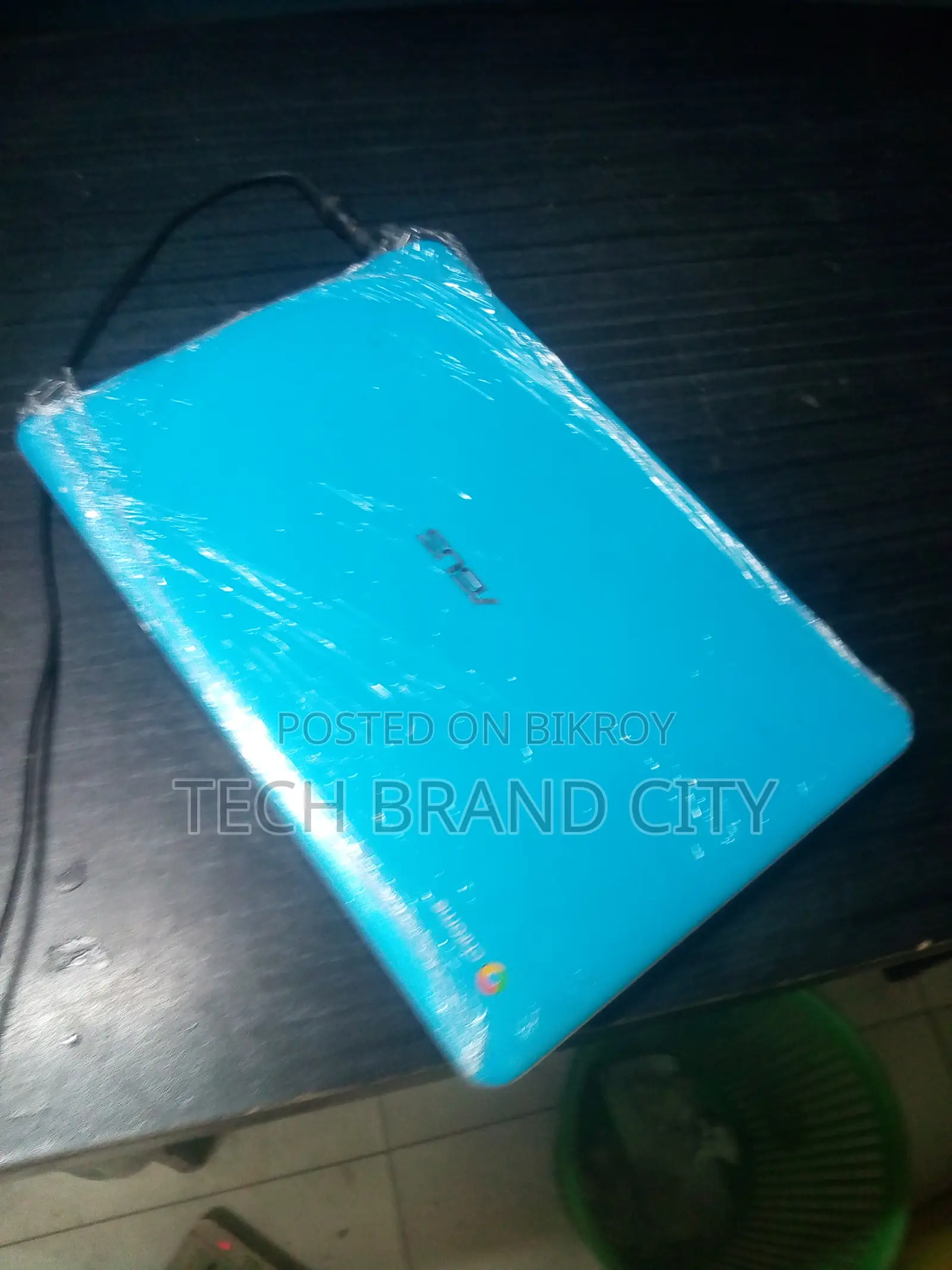 Asus Chromebook Slim Laptop Low Price with Google Drive!