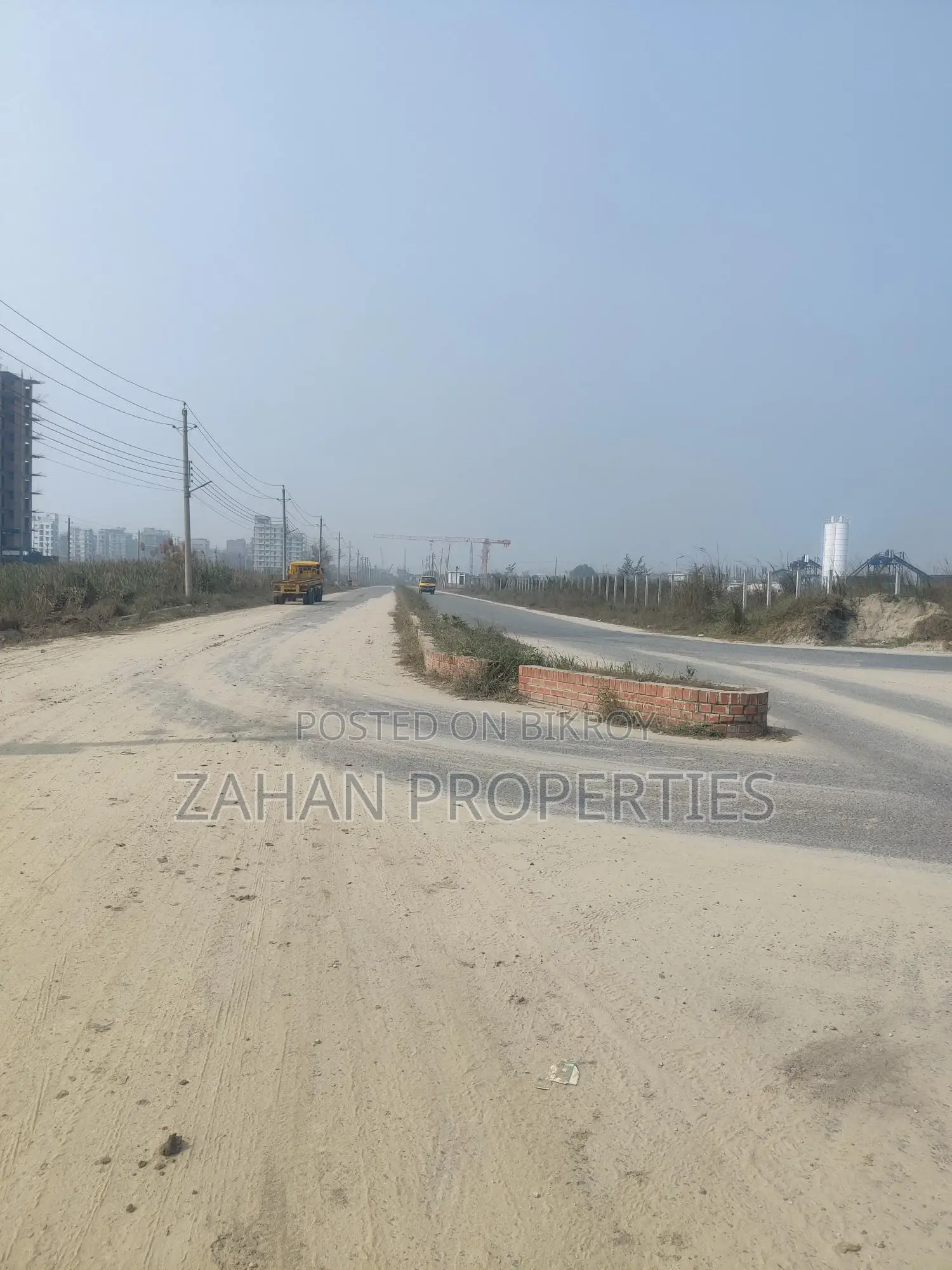 বসুন্ধরা এম ব্লক ১০ কাঠা দক্ষিণমুখী প্লট বিক্রি হবে