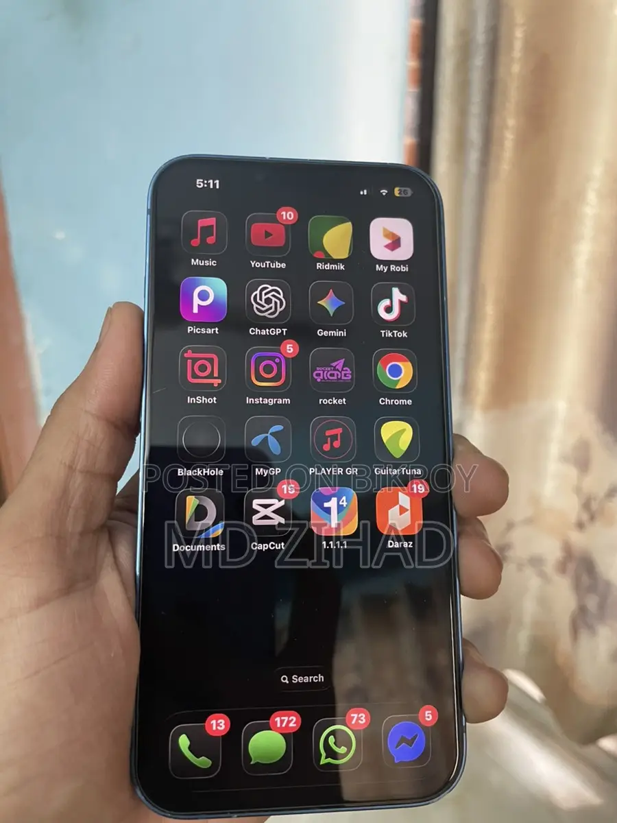 Apple iPhone 13 (Used)