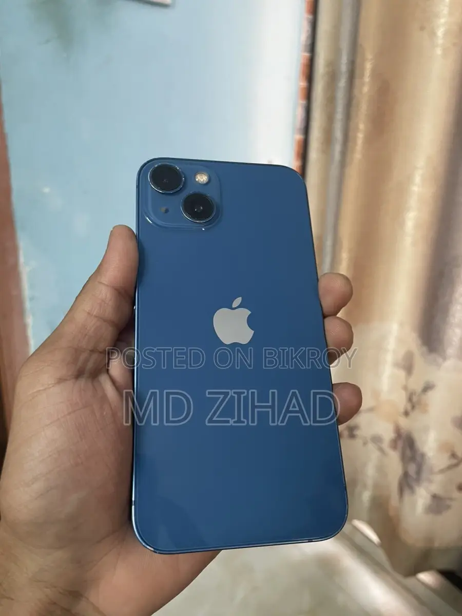 Apple iPhone 13 (Used)