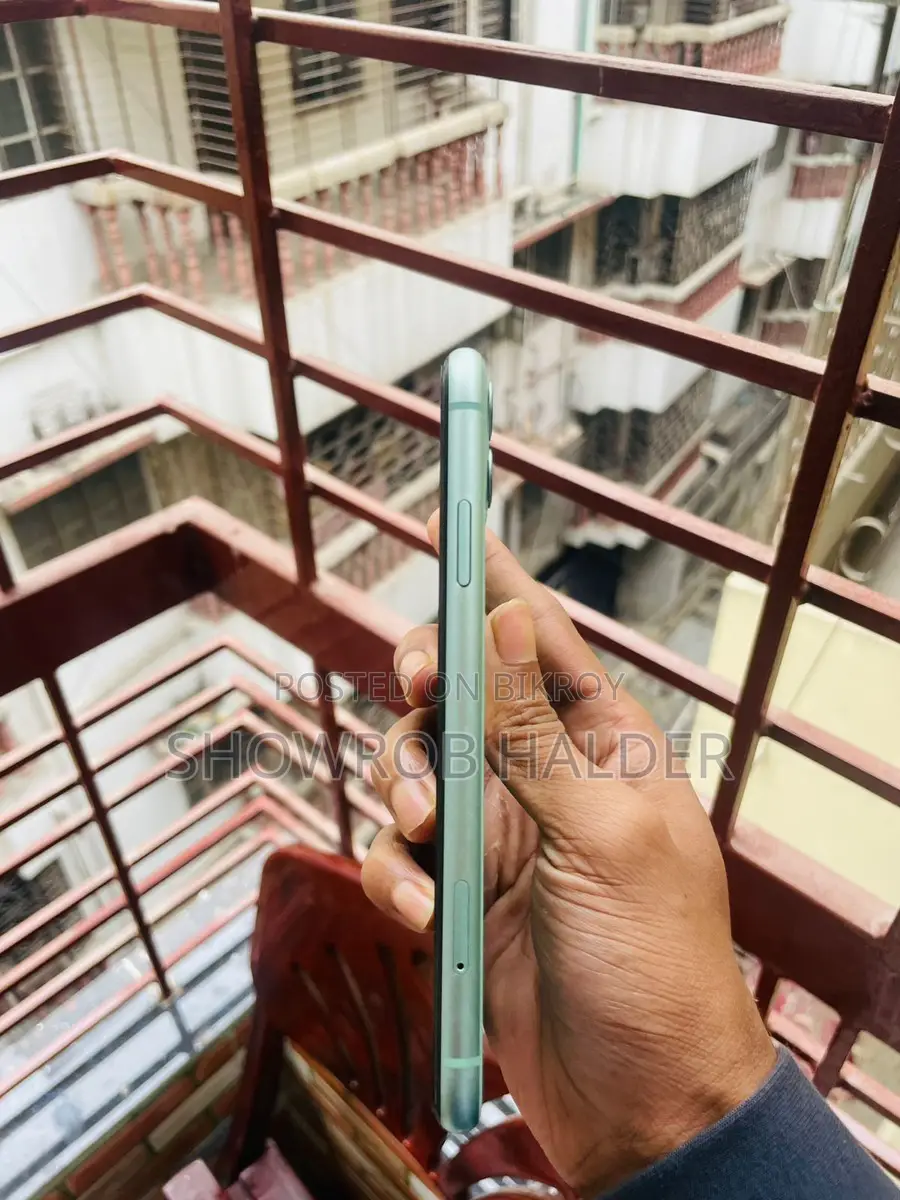 Apple iPhone 11 USA (Used)