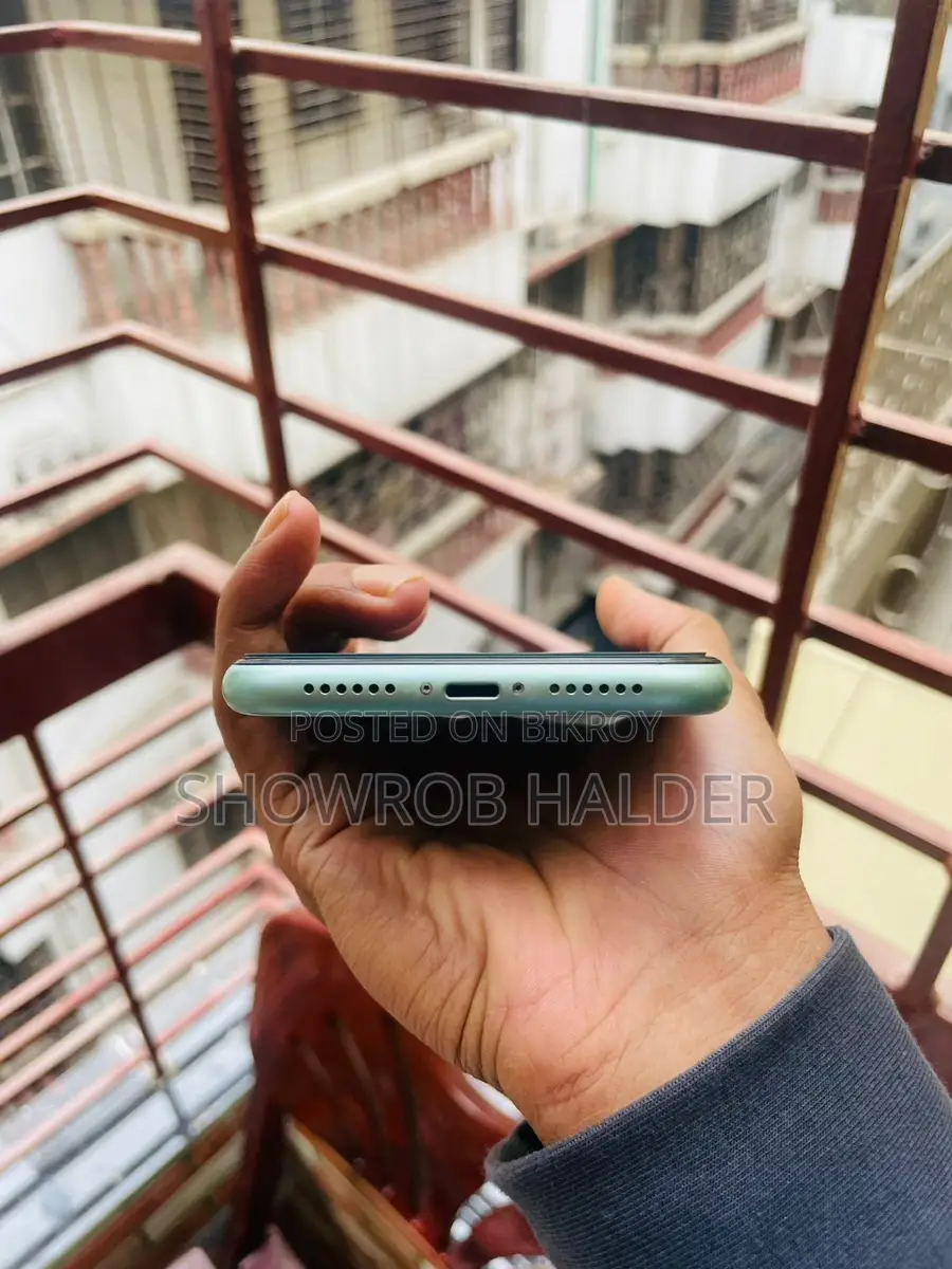 Apple iPhone 11 USA (Used)