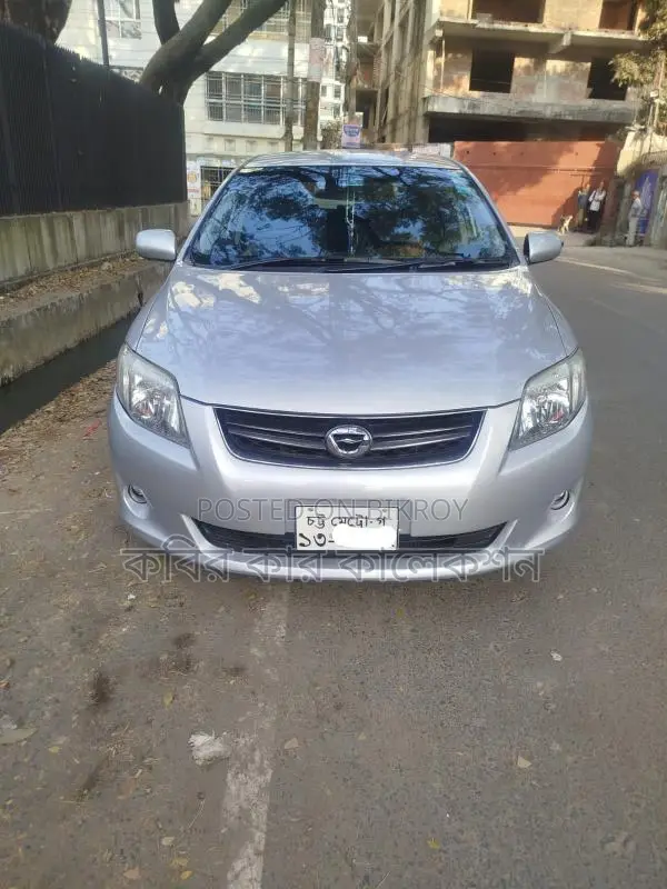 Toyota Fielder silver 2012