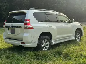 Toyota Prado TXL 7Seat Sunroof 2012