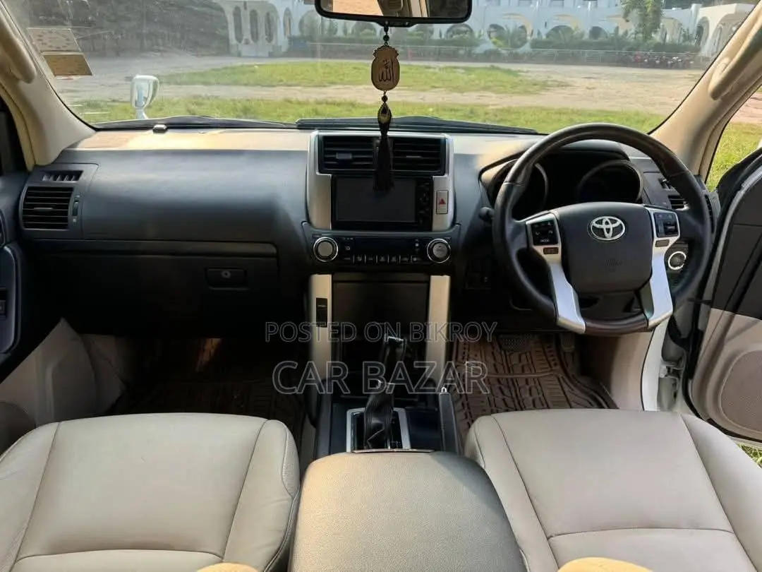 Toyota Prado TXL 7Seat Sunroof 2012