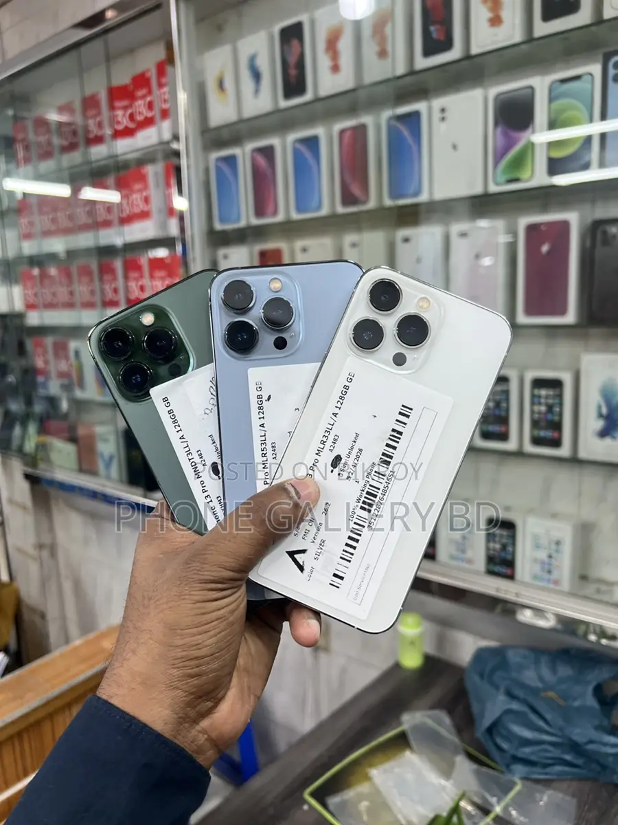 Apple iPhone 13 Pro 100% waterproof (Used)