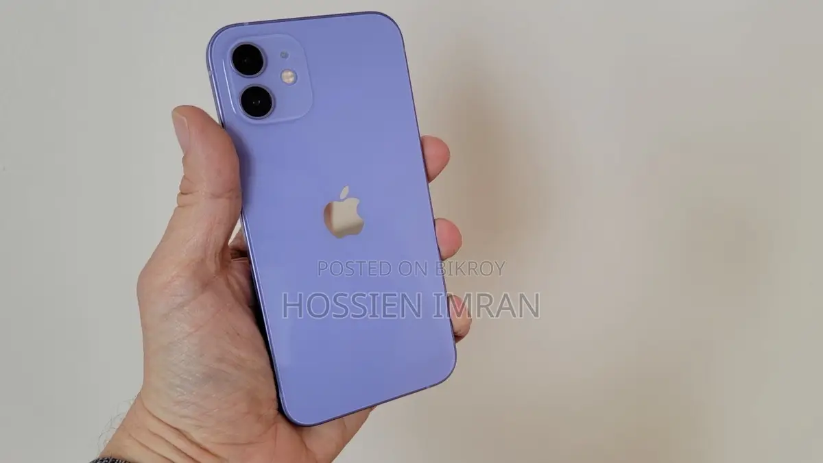 Apple iPhone 12 (Used)