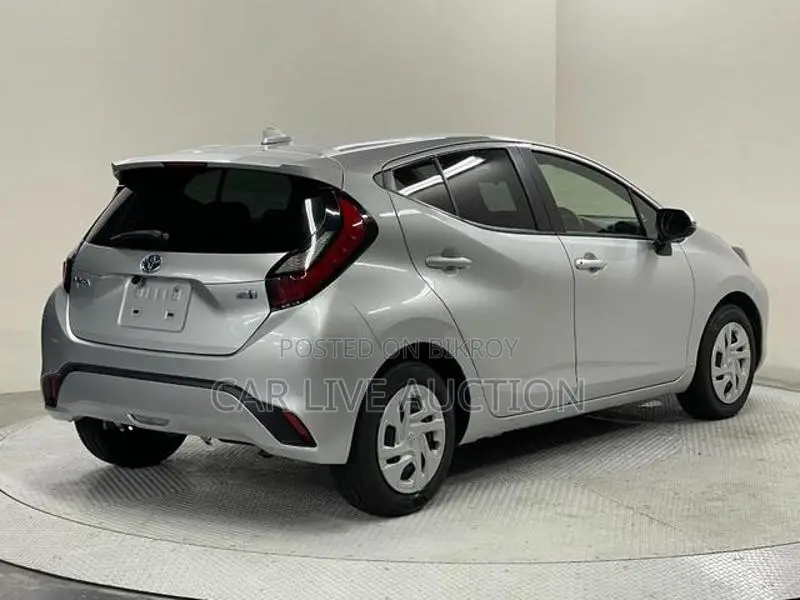 Toyota Aqua Hybrid X pre order 2021