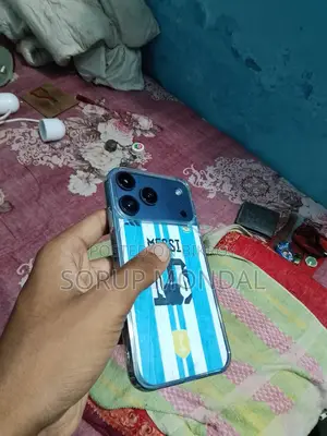 Apple iPhone 11 (Used)