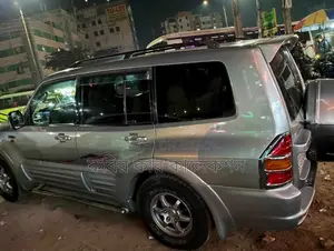 Mitsubishi Pajero v73 2002