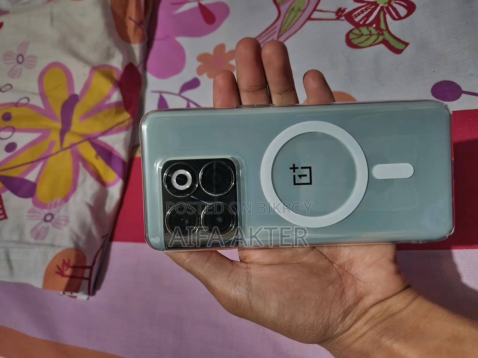 OnePlus 10T (Used)