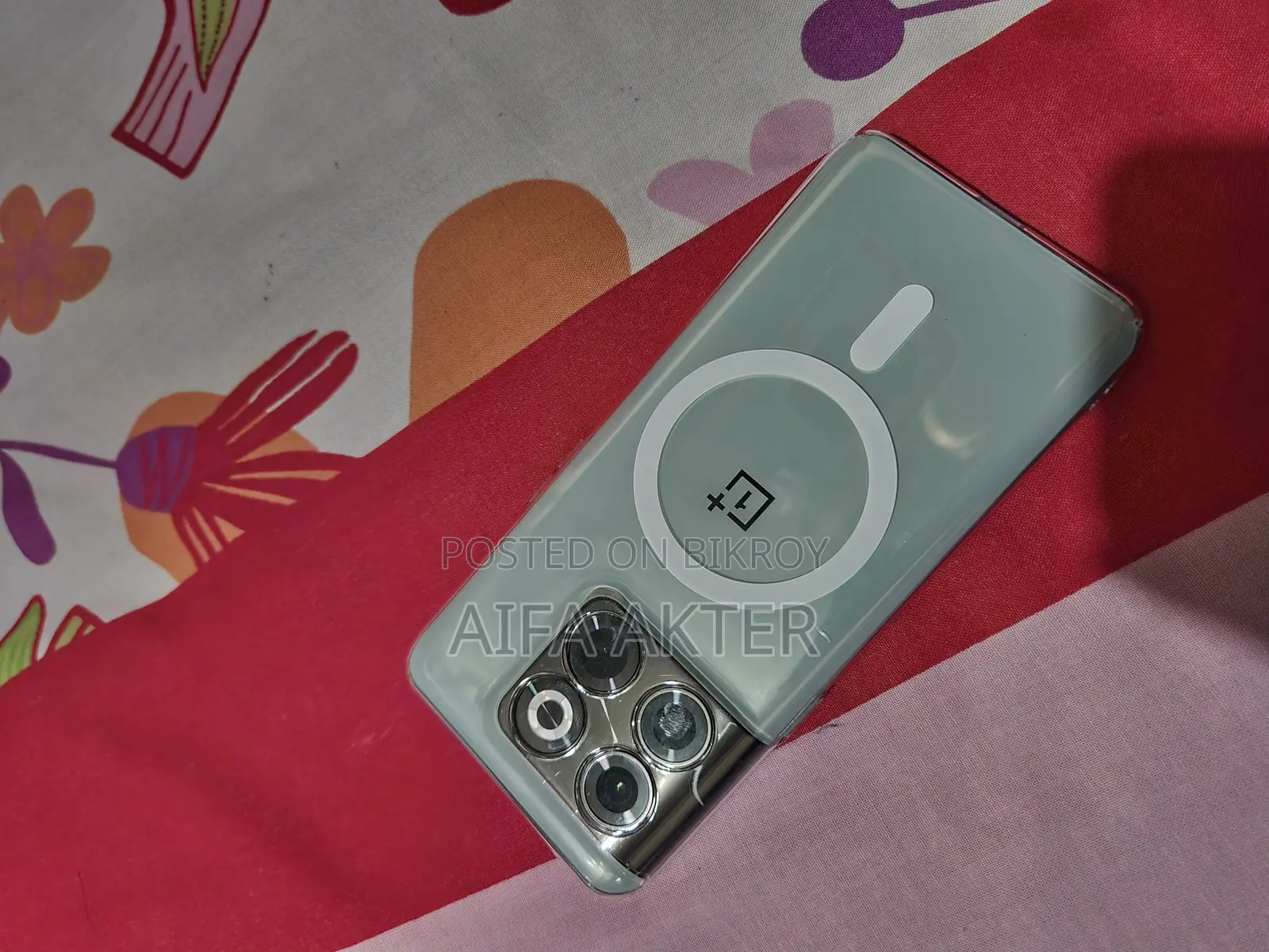 OnePlus 10T (Used)