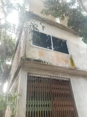 10 তলা ফাউন্ডেশন এর। 4 complete। প্রতি টা ফ্লর 24 শ ইস্কয়ার ফিট।