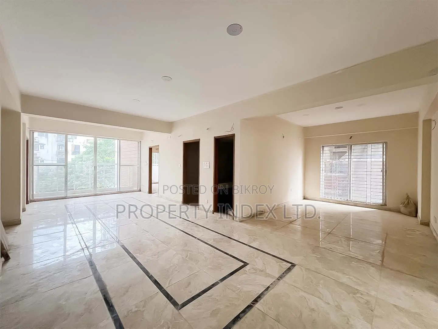 Ready Apartment For Sale! 2140 Sqft Flat At Bashundhara I Block