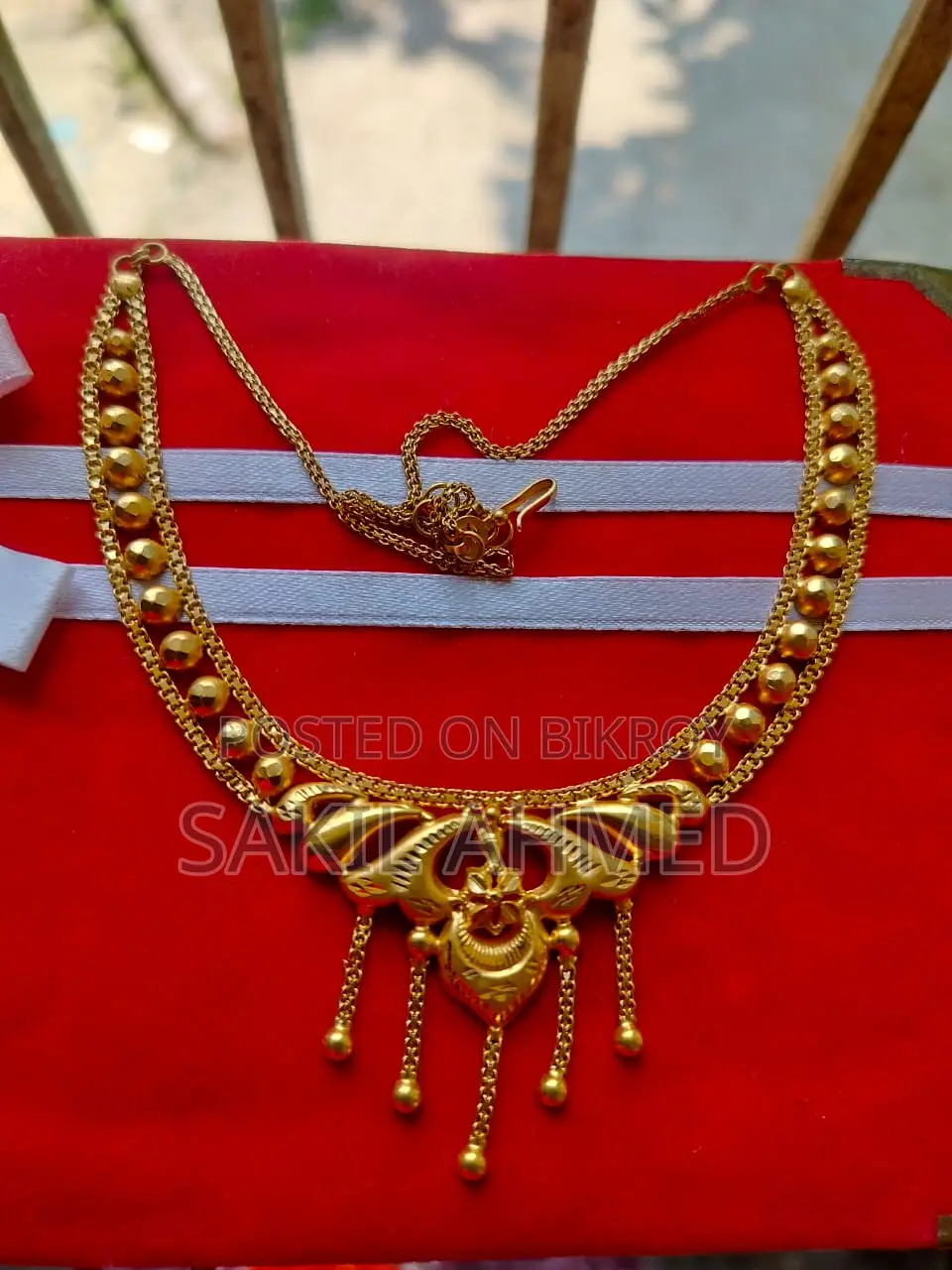 Necklace brought from Saudi Arabia.
