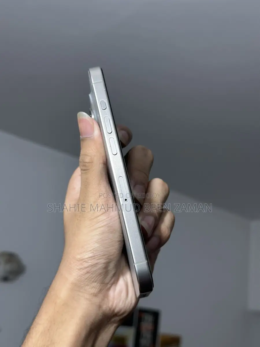 Apple iPhone 15 Pro 128GB With full box (Used)