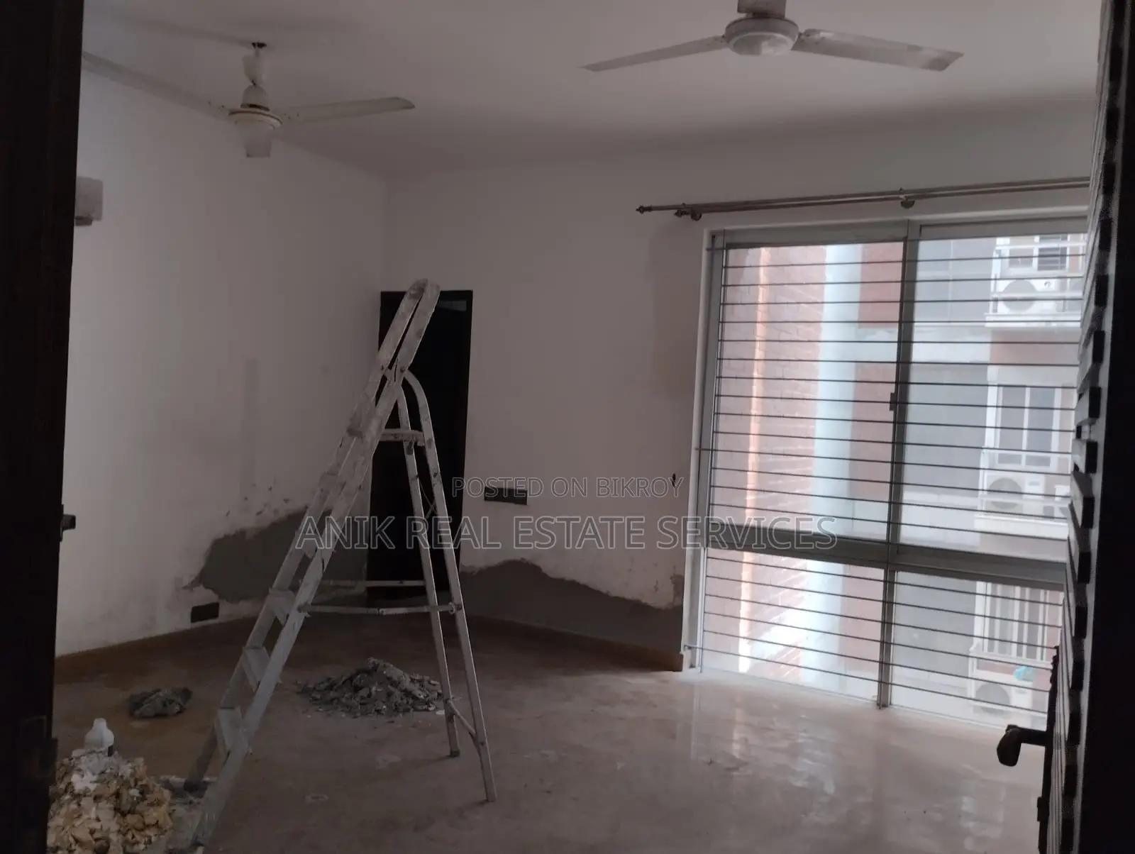 Good Quality 4000 Sft Semi Farnised Flat Rent At Gulshan North