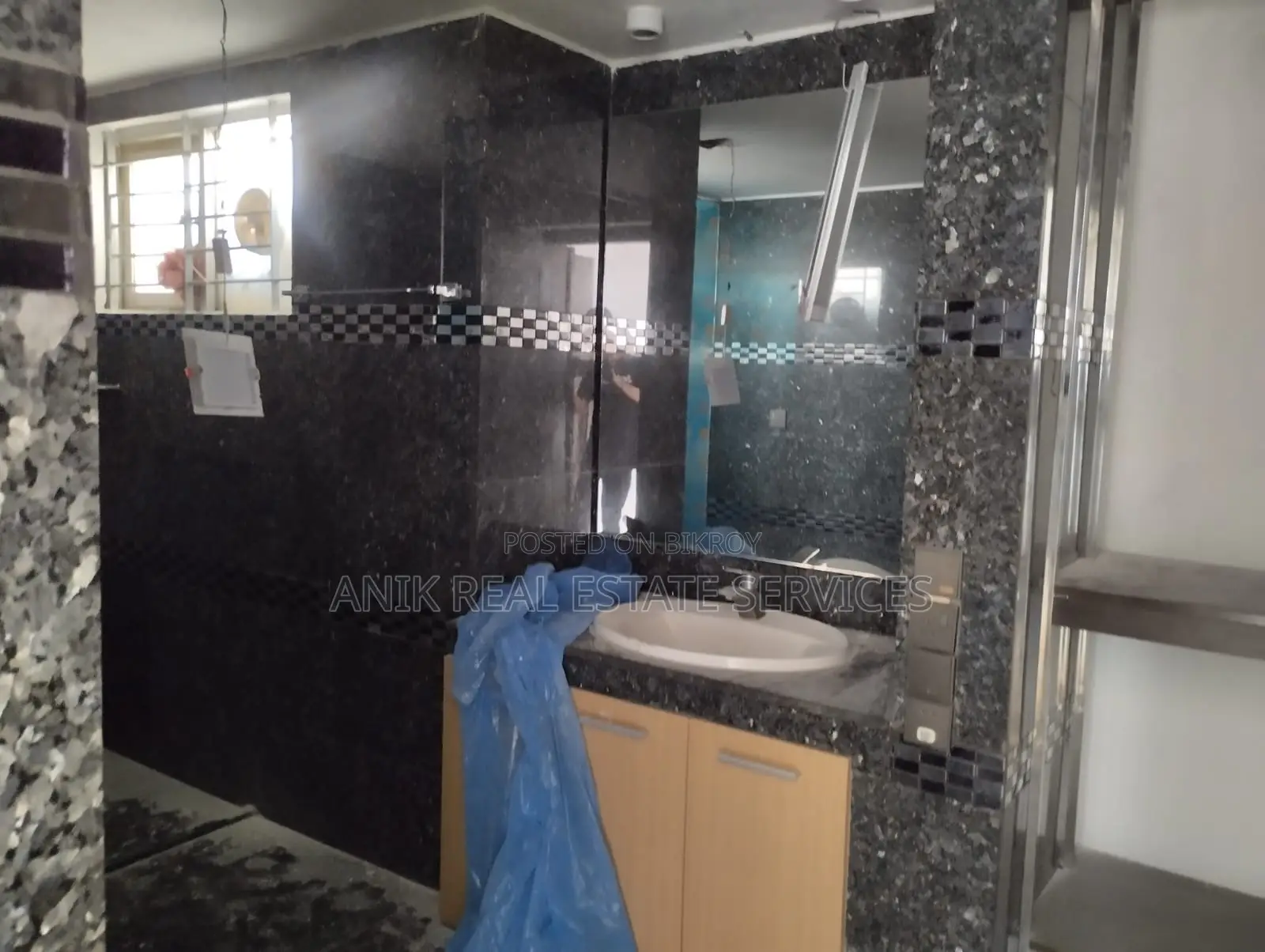 Good Quality 4000 Sft Semi Farnised Flat Rent At Gulshan North