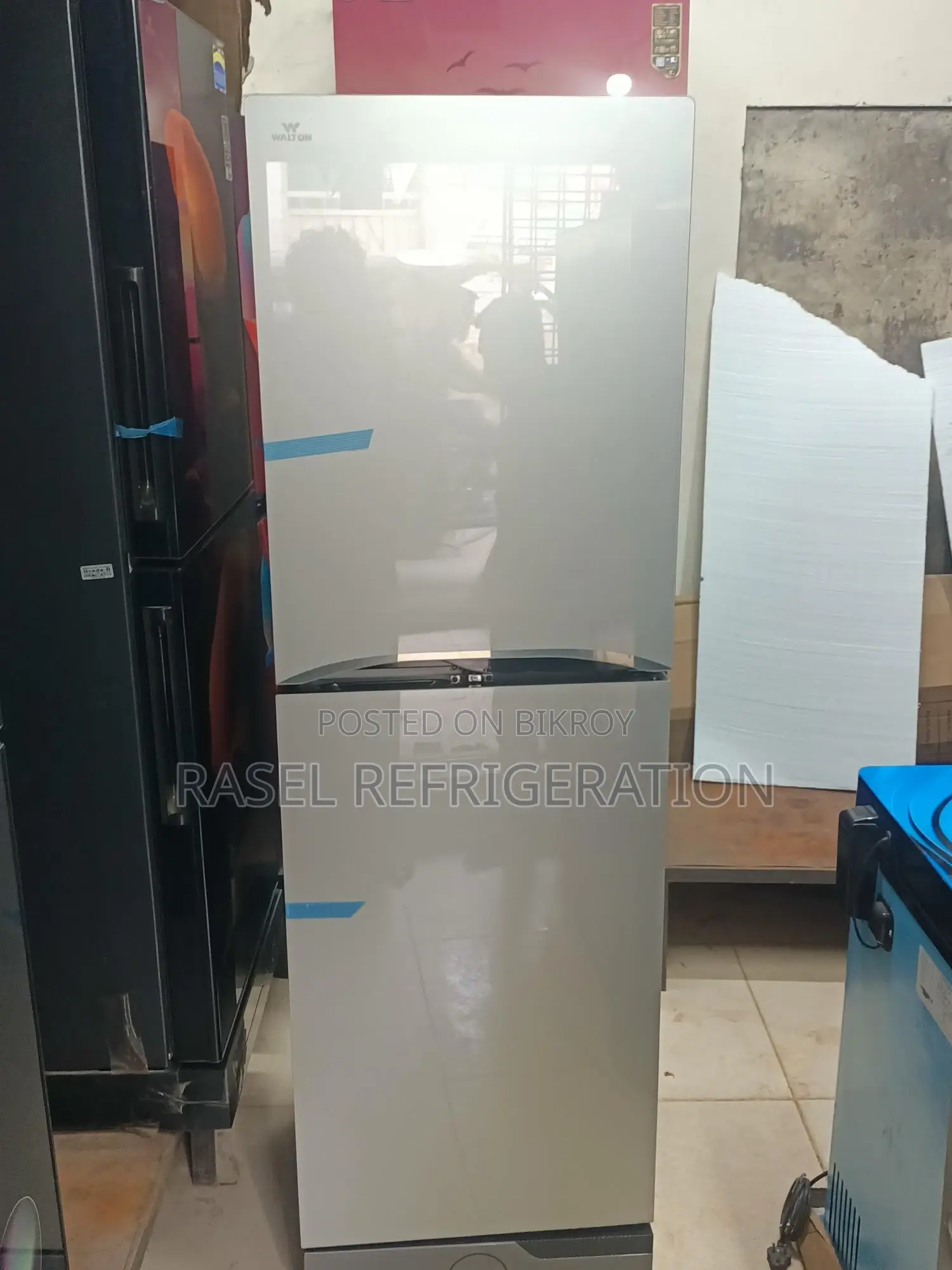 34% Discount!!! 268-liter Walton refrigerator, model WFB-2E4-GDEL-SC (inverter).