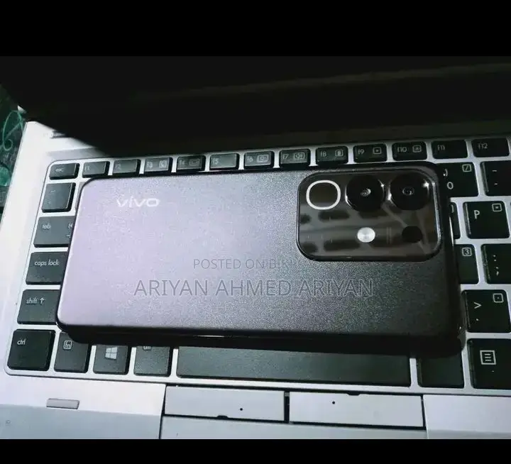 Vivo Y29 8/256 (Used)
