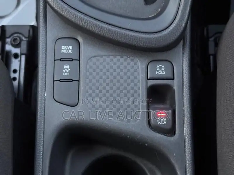 Toyota Yaris Cross Hybrid X 2021