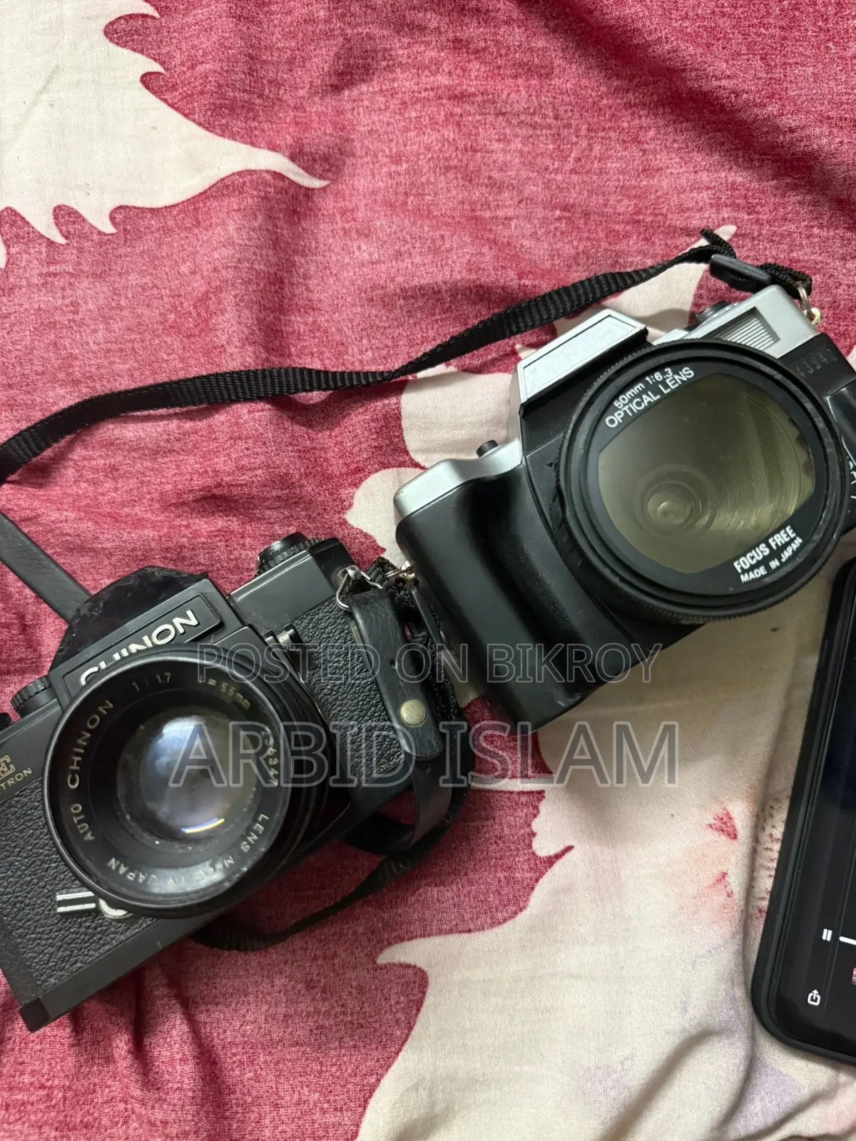 Chinon CE MEMOTRON, Ouyama TR. antique collectibles. 1970 Camera.