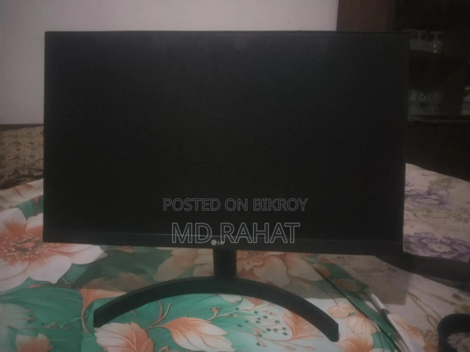 এলজি ২২ ইঞ্চি মনিটর (ডিসপ্লে ভাঙা)