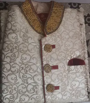 শেরওয়ানি বিক্রি হবে