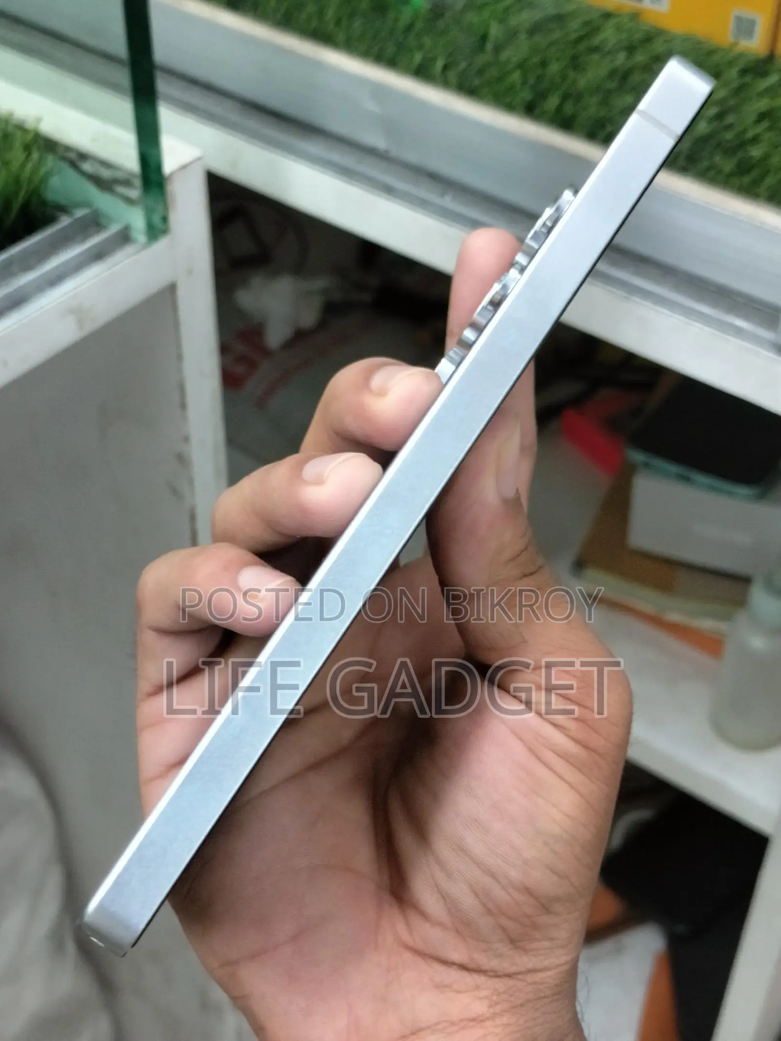 Samsung Galaxy S25 Ultra . (Used)