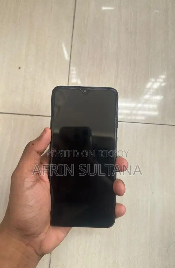 Samsung Galaxy A10 (Used)