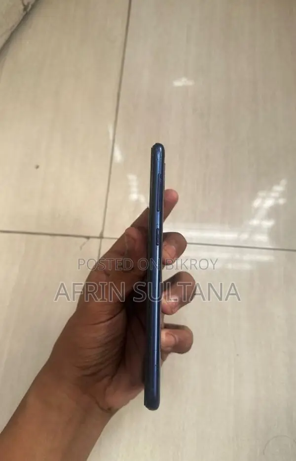 Samsung Galaxy A10 (Used)