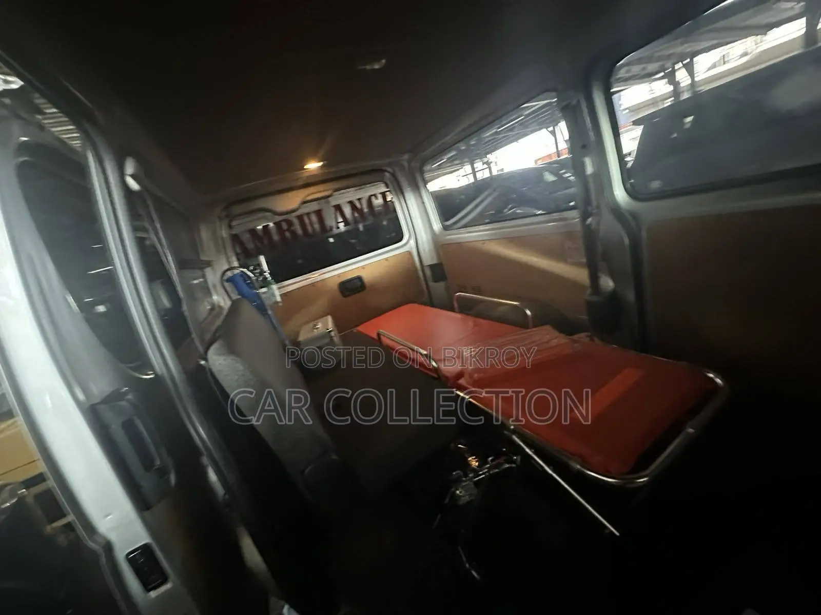 Toyota Hiace GL অ্যাম্বুলেন্স ২০২১