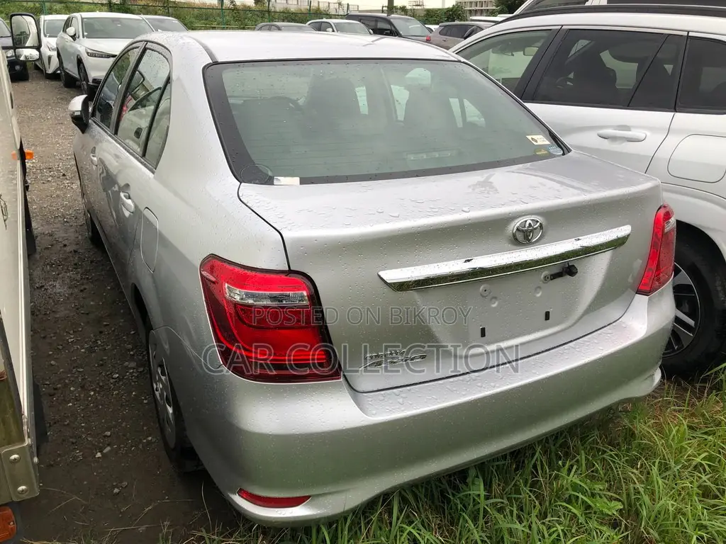 Toyota Axio 2021