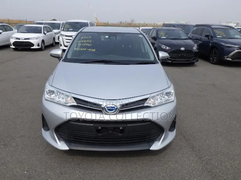 Toyota Fielder EX HYBRID PUSH START 2020