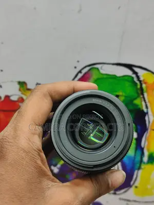 Sigma 30mm 1:1.4 DC DN Lens