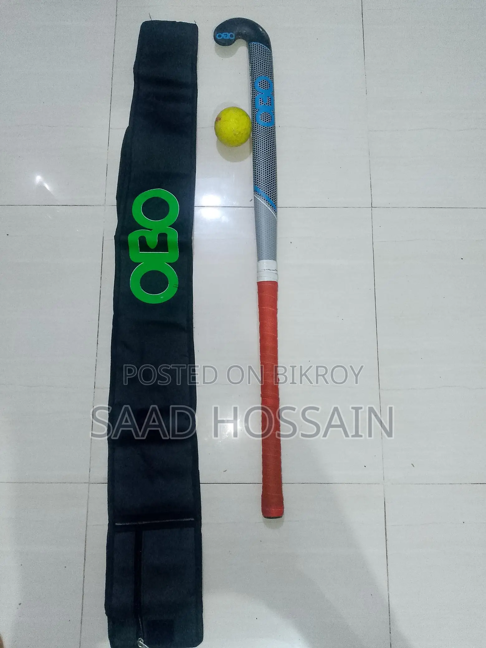 OBO Hockey stick with bag.