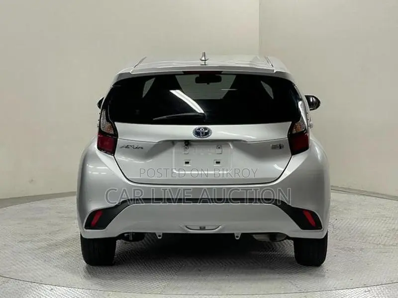 Toyota Aqua Hybrid X Pre-order 2021