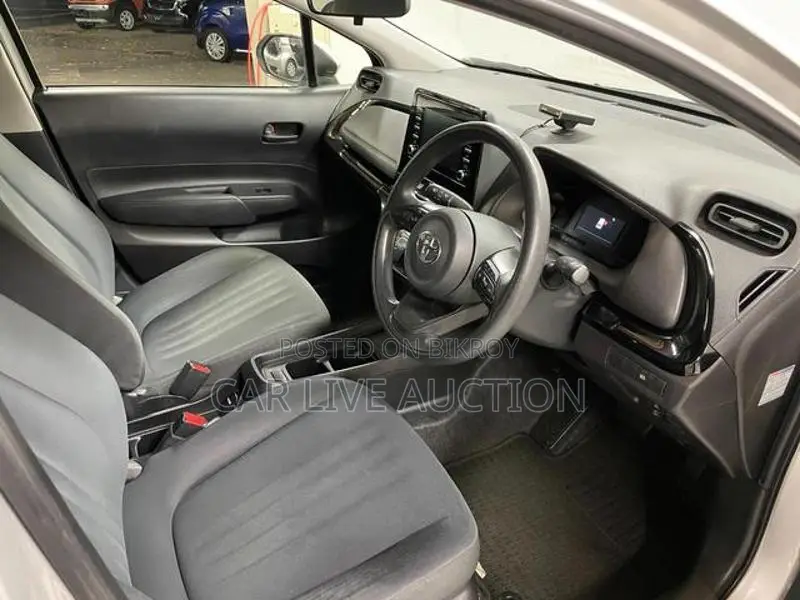 Toyota Aqua Hybrid X Pre-order 2021