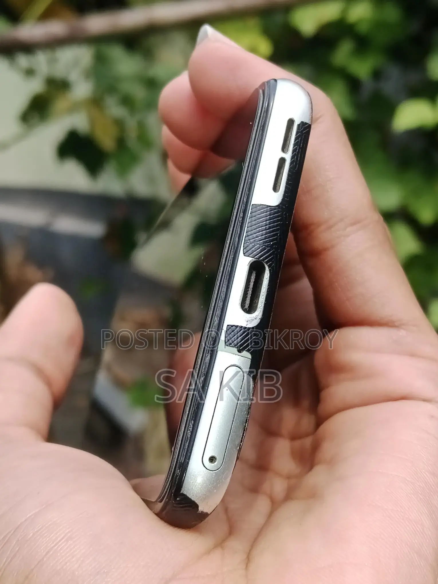 OnePlus 9R (Used)
