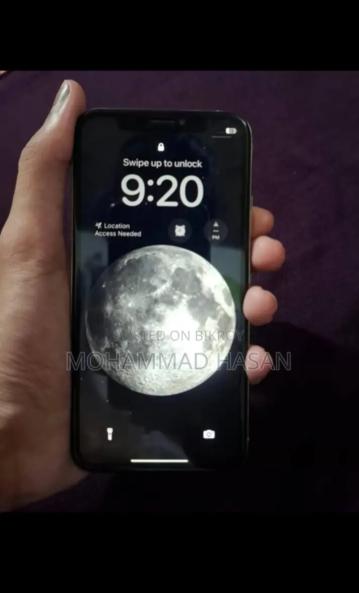 Apple iPhone X (Used)
